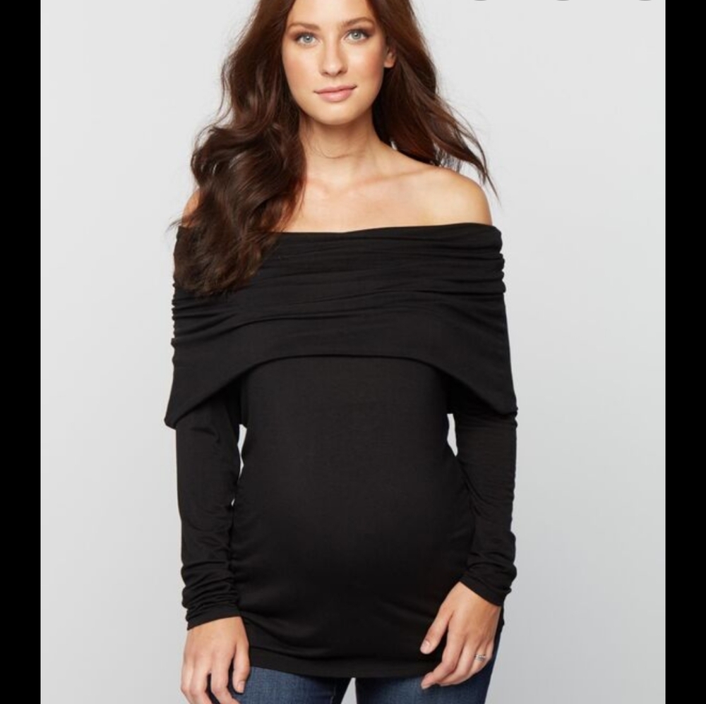 A pea in the pod maternity top
